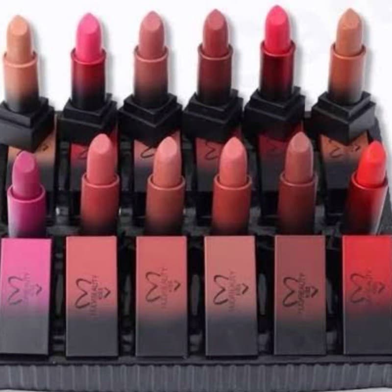 Huda beauty Kiss lipstick